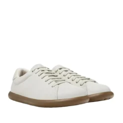 Camper Der Name des Pelotas Soller ist von einer kleinenweiss Low-Top-Sneaker