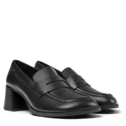 Camper Der neue feminine Absatzschuh für den Alltag ist i schwarz Bootsschuhe
