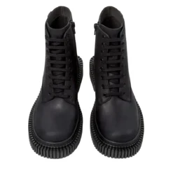 Camper Der qualitativ hochwertig und komfortabel designte schwarz Stiefel