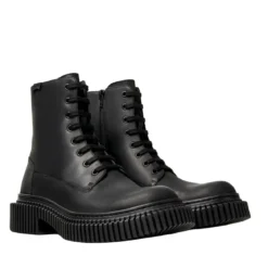 Camper Der qualitativ hochwertig und komfortabel designte schwarz Stiefel