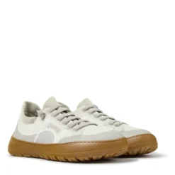 Camper Der sportlichste Peu kombiniert extralanglebige Ma beige Low-Top-Sneaker