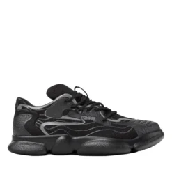 Camper Ein ergonomischer Unisex-Sneaker, der wie die Gipf bunt Low-Top-Sneaker