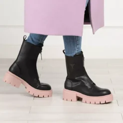 Guess Leila black & pink Stiefeletten