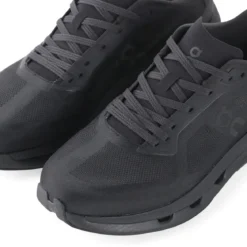 ON Sneaker Cloudzone schwarz Schnürschuhe