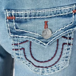 True Religion - Low Rise- Farbige Ziernähte- Super T-Stitching blau Jeans