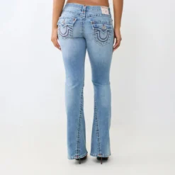 True Religion - Low Rise- Farbige Ziernähte- Super T-Stitching blau Jeans