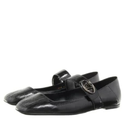 Valentino Garavani Ballerina Vlogo Nero Ballerinas