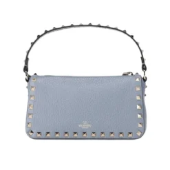 Valentino Garavani Schultertasche aus genarbtem Kalbsleder blau Crossbody Bag