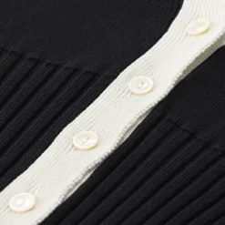 Valentino Garavani Strickjacke aus Baumwolle schwarz Strickjacke