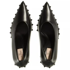 Valentino Garavani Studded Pumps Black Pumps